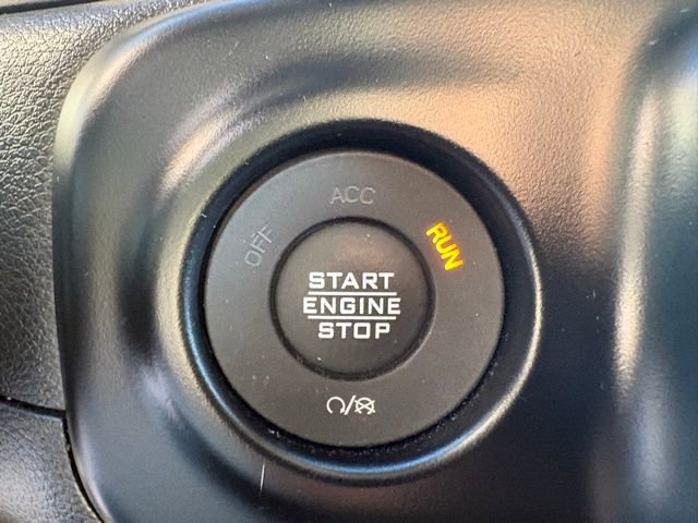 Used 2022 Jeep Gladiator Willys image 23