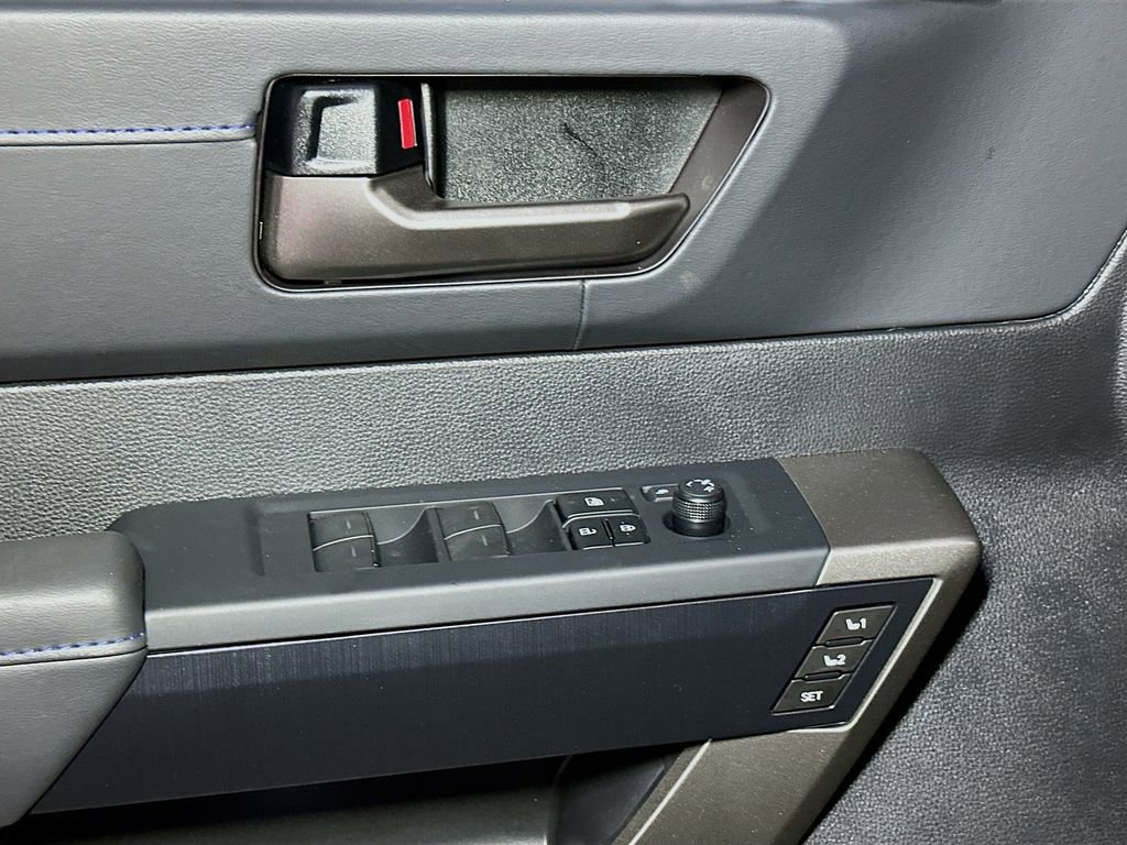 New 2026 Toyota Tundra Platinum AWD/4WD image 12