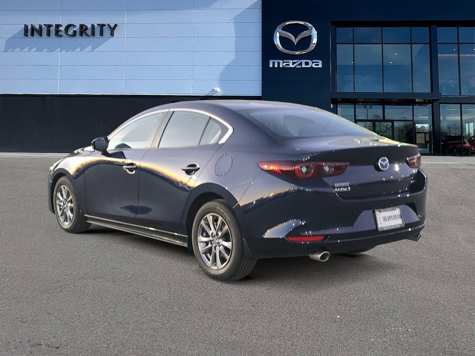 Used 2025 MAZDA MAZDA3 s image 4