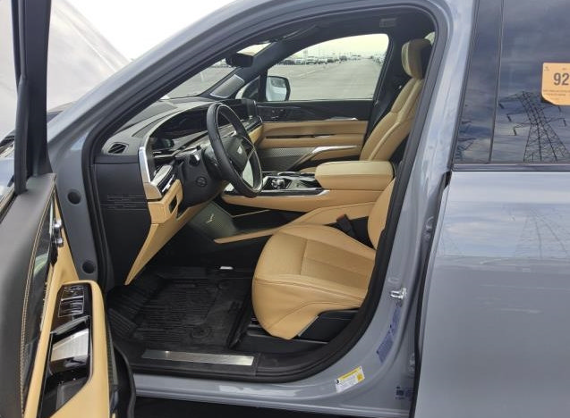 Certified 2026 Cadillac Escalade IQ Sport 2 w/ LPO, Floor Liner Package AWD/4WD image 6