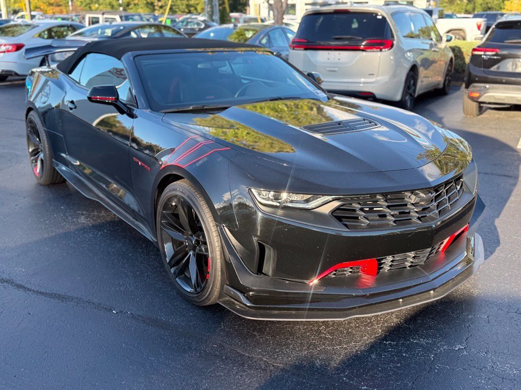 Used 2023 Chevrolet Camaro LT w/ Redline Edition RWD image 12