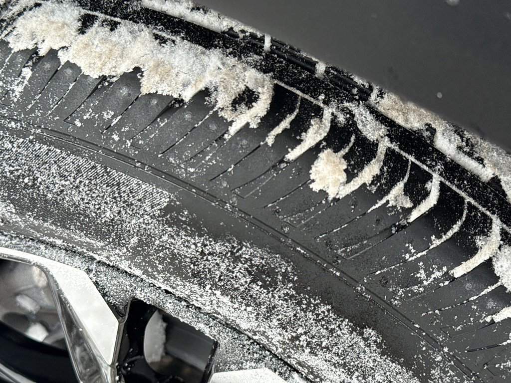 Used 2023 Chevrolet TrailBlazer LT w/ Convenience Package image 9