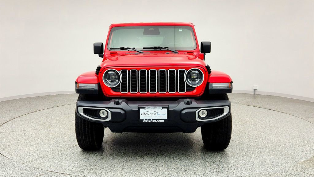 Used 2025 Jeep Wrangler Unlimited Sahara w/ Safety Group AWD/4WD image 2