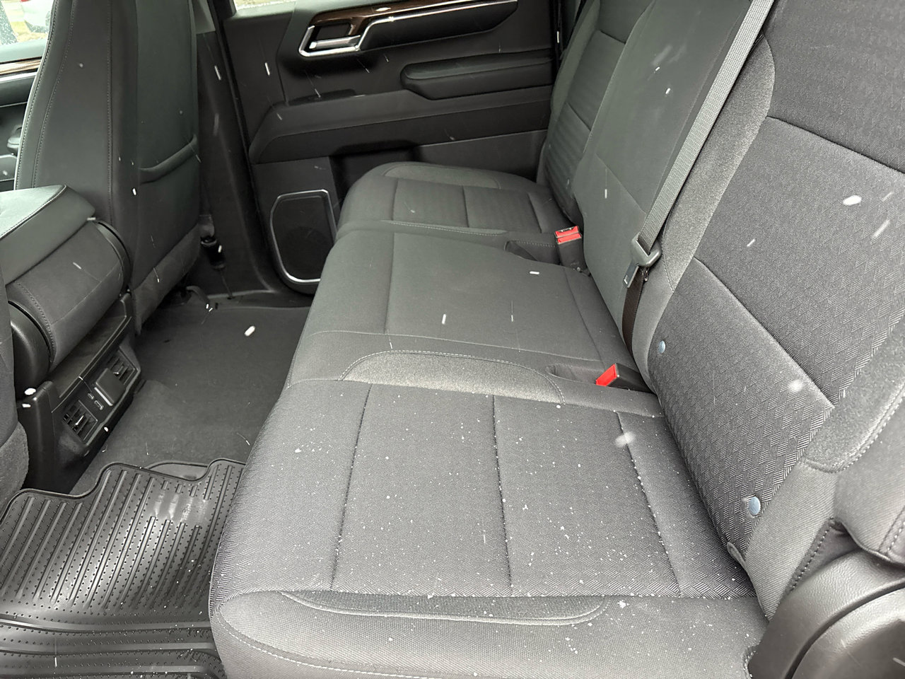 Used 2023 Chevrolet Silverado 1500 LT image 23
