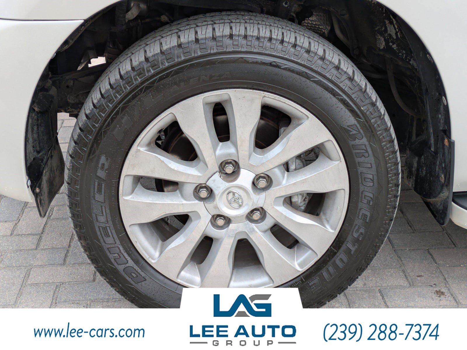 Used 2012 Toyota Sequoia Platinum image 9