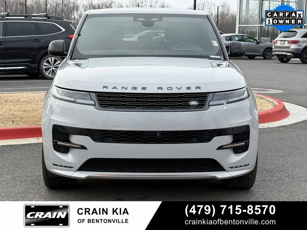 Used 2024 Land Rover Range Rover Sport Dynamic SE image 2