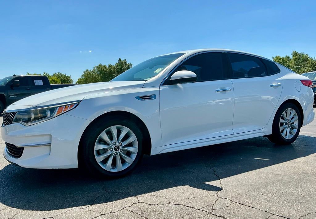 Used 2016 Kia Optima EX FWD image 6