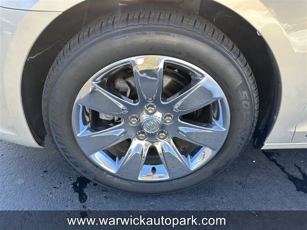 Used 2012 Buick LaCrosse Premium image 4
