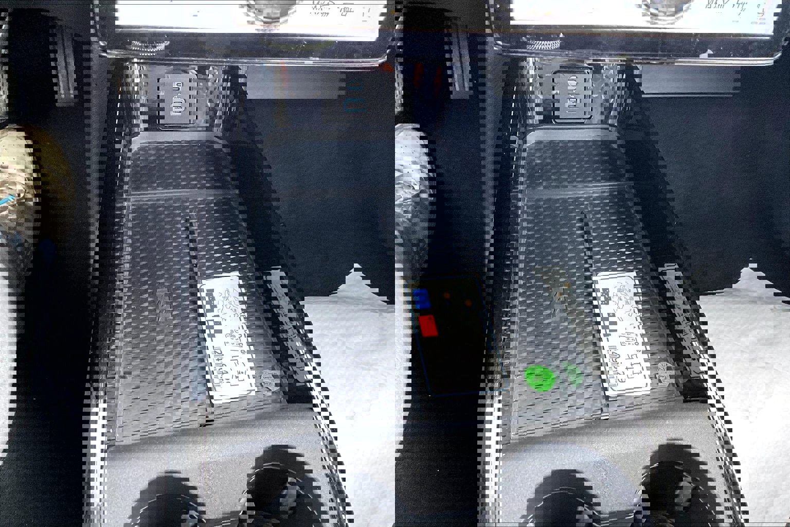 Used 2021 Ford Mustang Mach-E Select w/ Comfort/Appearance Package image 32