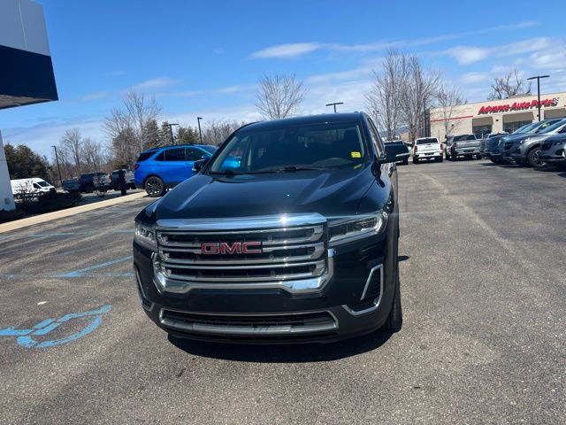 Used 2023 GMC Acadia SLE image 3