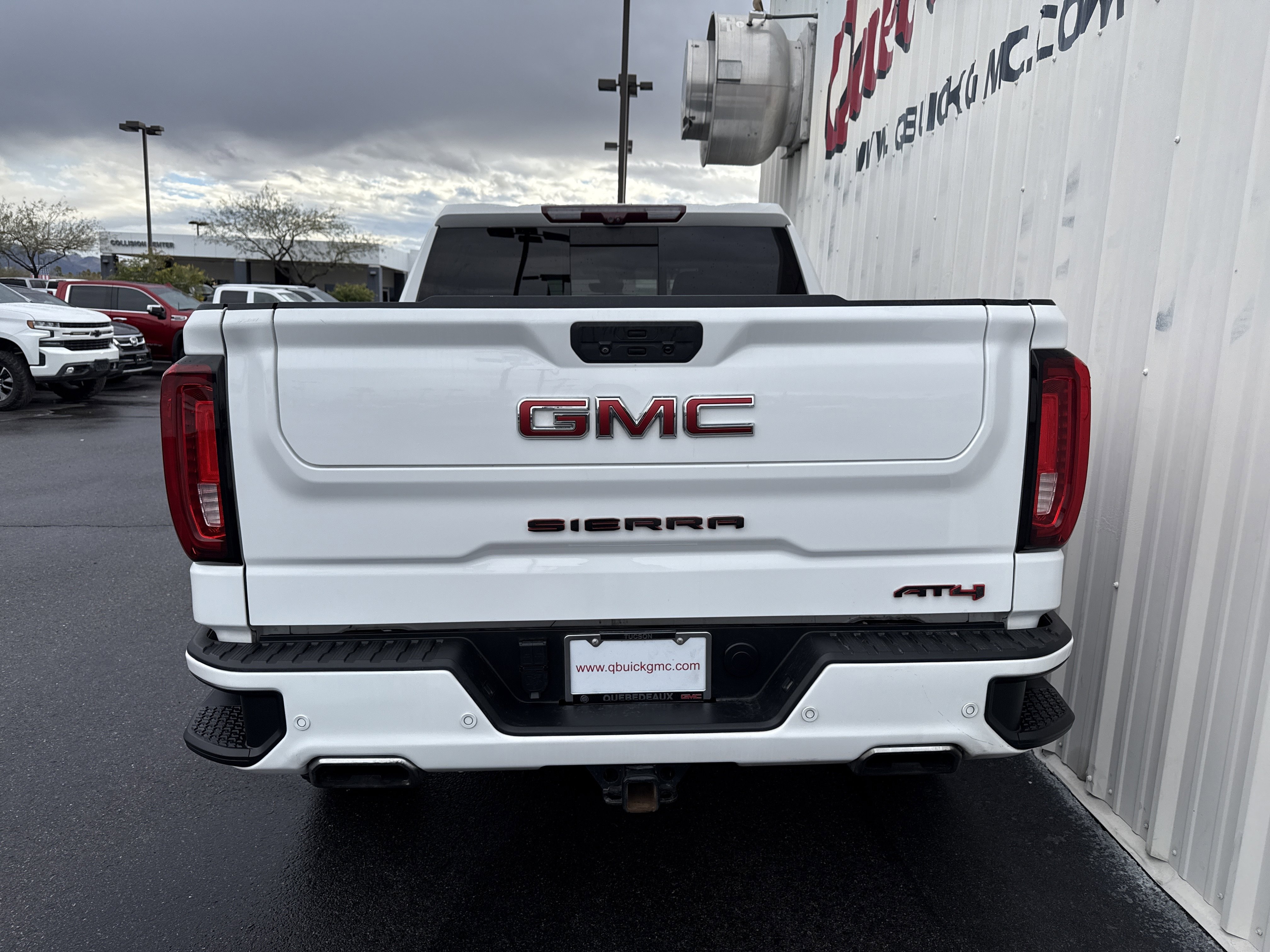Used 2021 GMC Sierra 1500 AT4 w/ AT4 Value Package image 13