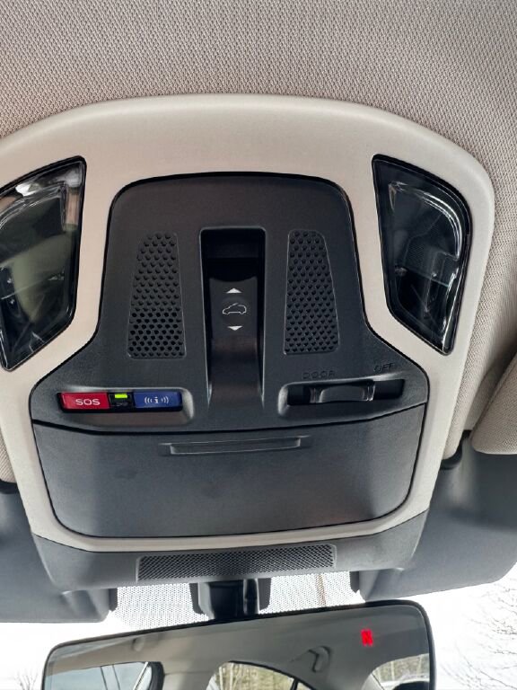 Certified 2025 Subaru Legacy Limited w/ Popular Package #3 image 10