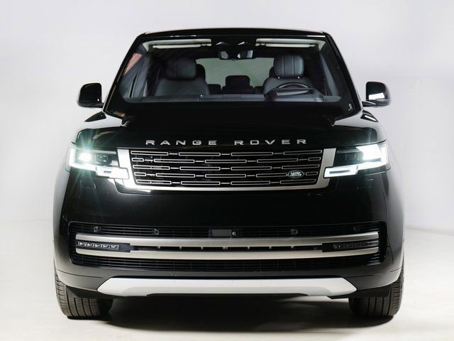 Used 2023 Land Rover Range Rover SE AWD/4WD image 8
