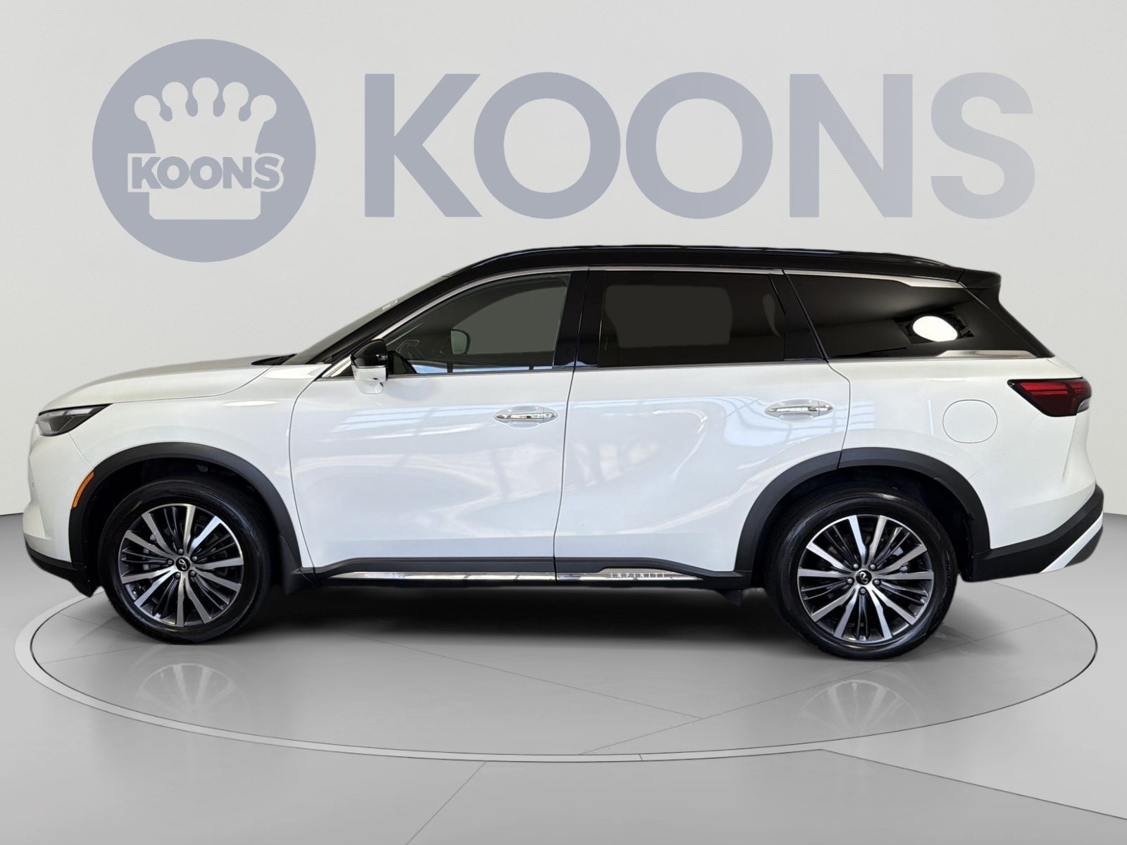 Used 2023 INFINITI QX60 Autograph w/ Cargo Package AWD/4WD image 2