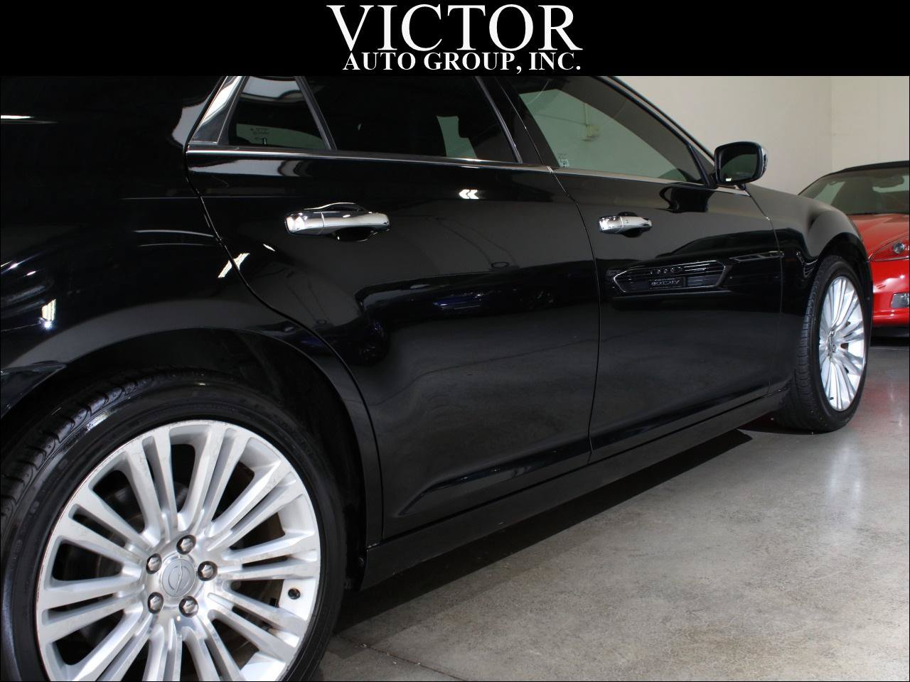 Used 2012 Chrysler 300 Limited RWD image 13