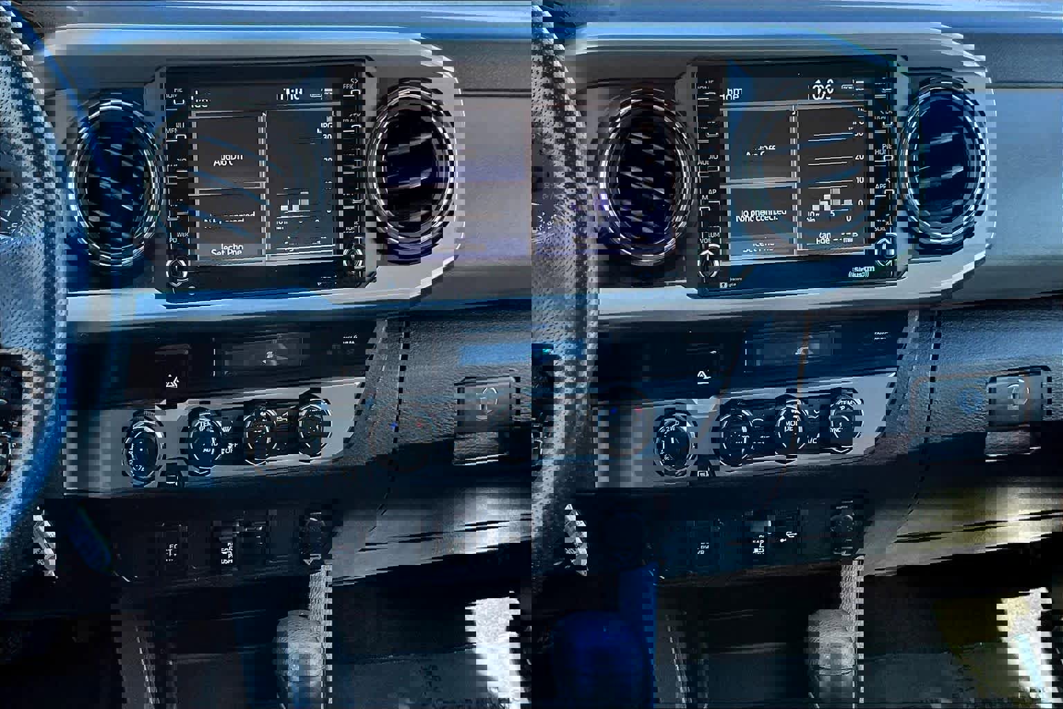 Used 2021 Toyota Tacoma SR5 image 7