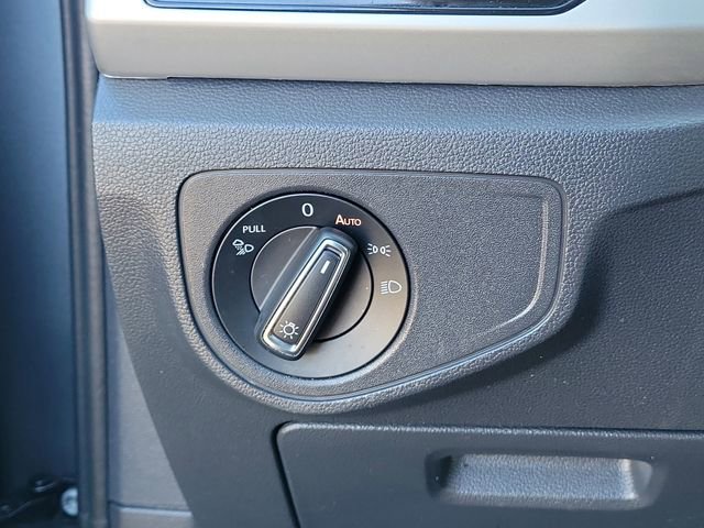 Used 2022 Volkswagen Atlas SE image 24