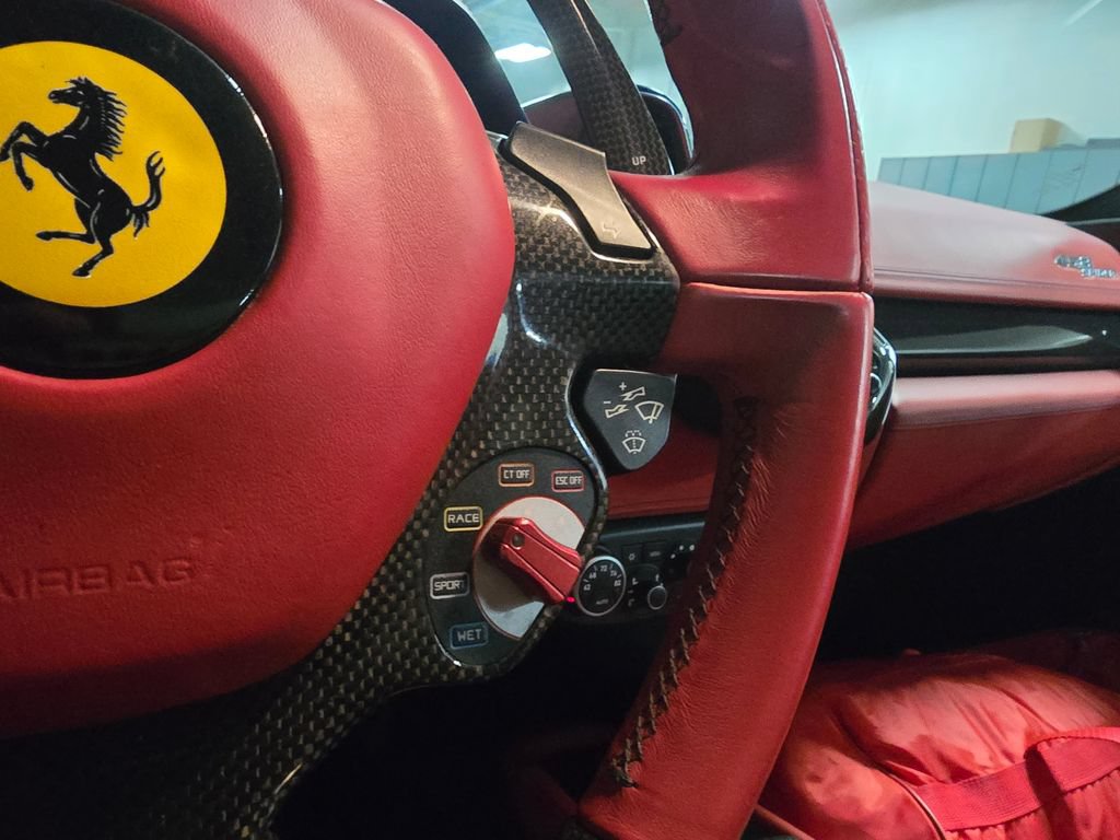 Used 2015 Ferrari 458 Spider RWD image 25