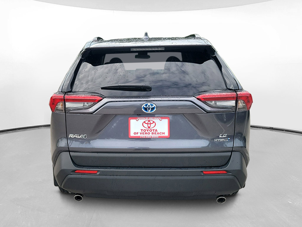 Certified 2024 Toyota RAV4 LE AWD/4WD image 5