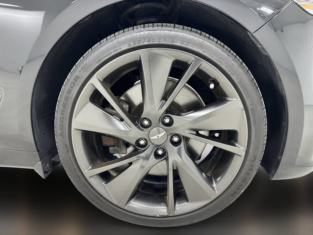 Certified 2022 Genesis G70 2.0T w/ Sport Advanced Package RWD image 11
