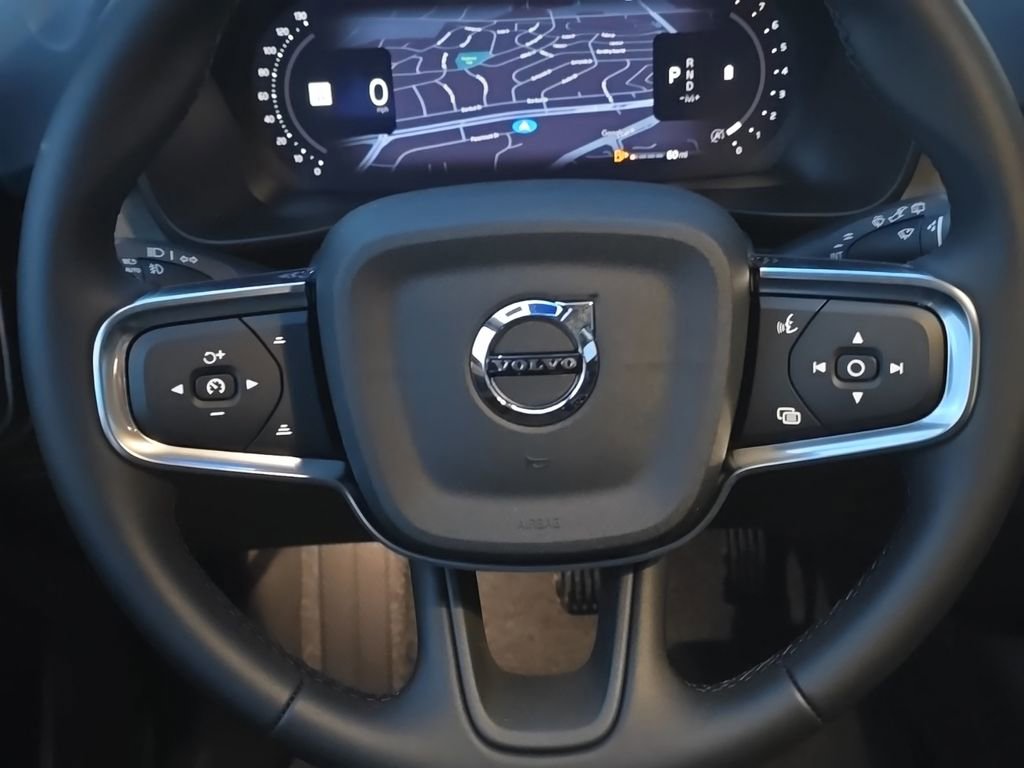 New 2026 Volvo XC40 B5 Ultra w/ Climate Package AWD/4WD image 12
