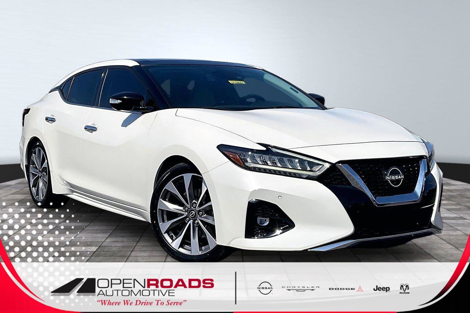 Certified 2023 Nissan Maxima Platinum w/ Sport Mat Group FWD image 1