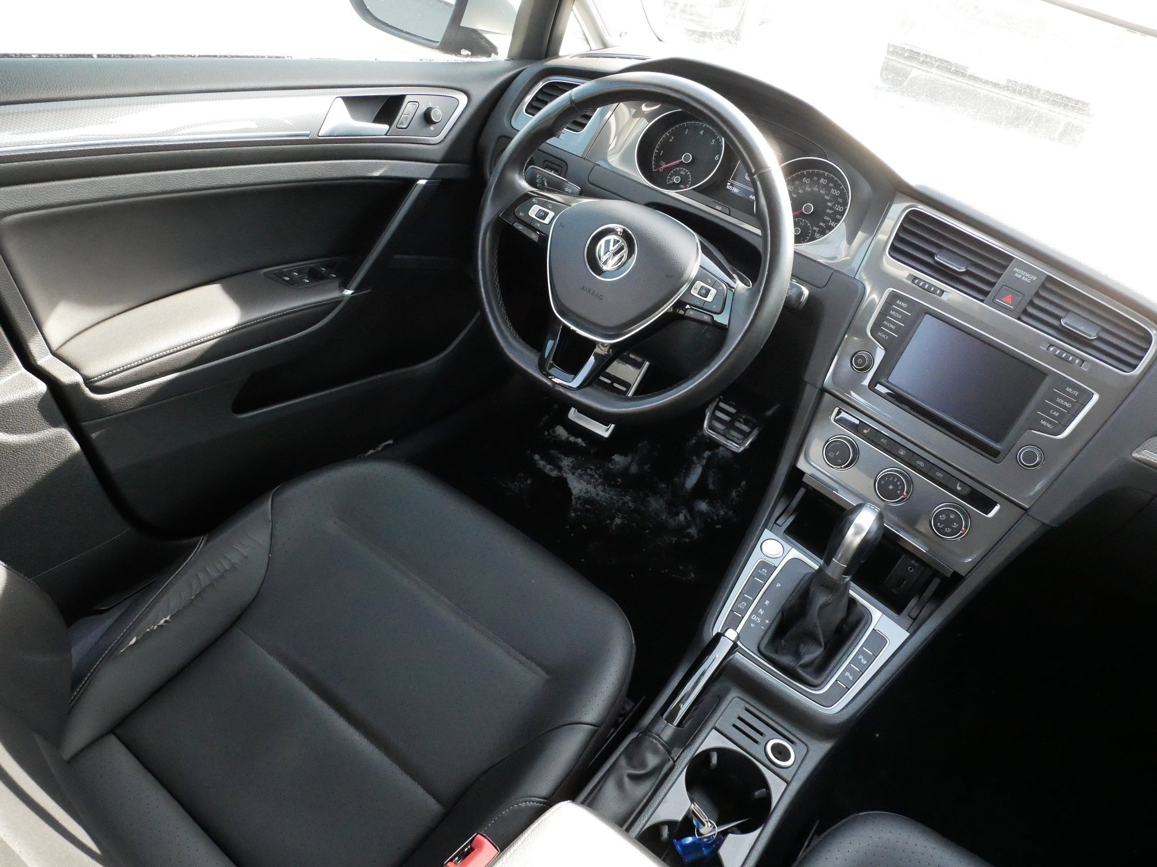 Used 2017 Volkswagen Golf Alltrack SE image 9