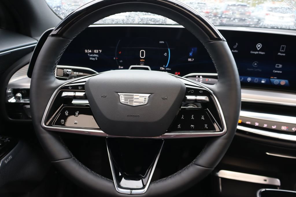 Used 2024 Cadillac Lyriq Sport RWD image 6