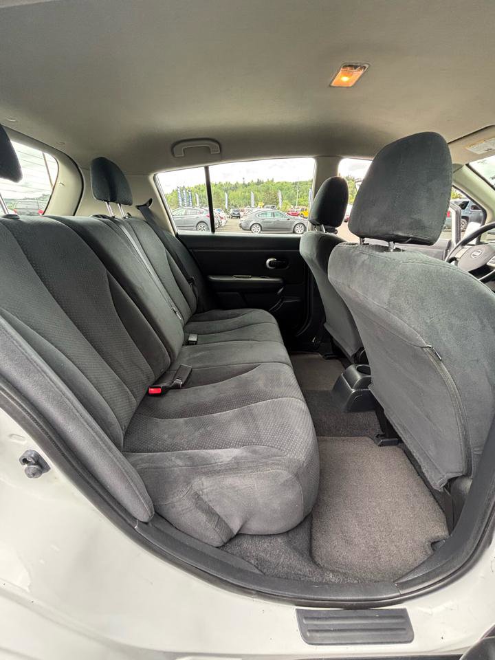 Used 2011 Nissan Versa 1.8 S w/ Plus Pkg FWD image 17