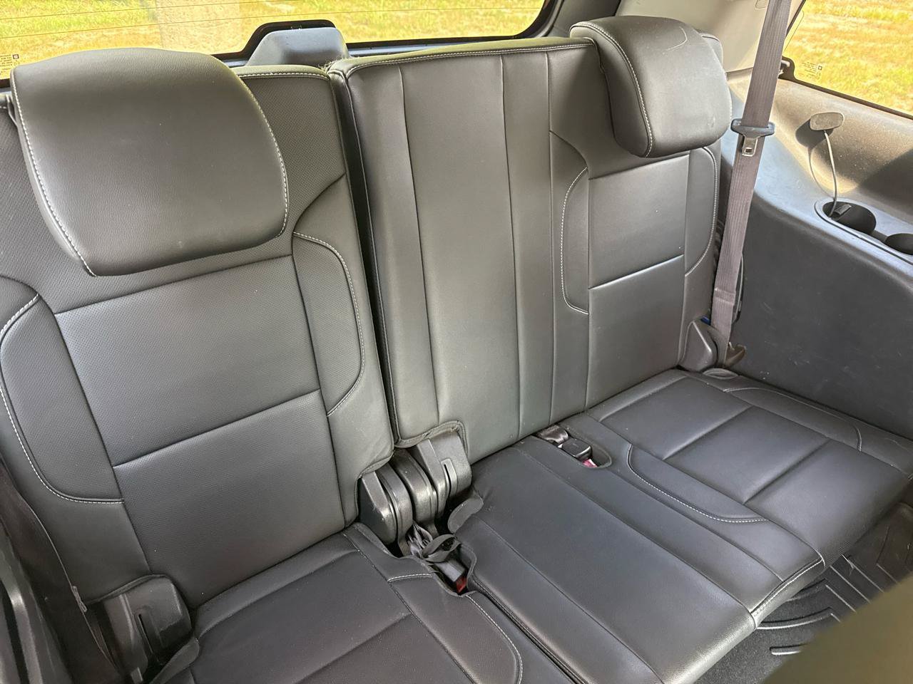 Used 2015 GMC Yukon SLT AWD/4WD image 32