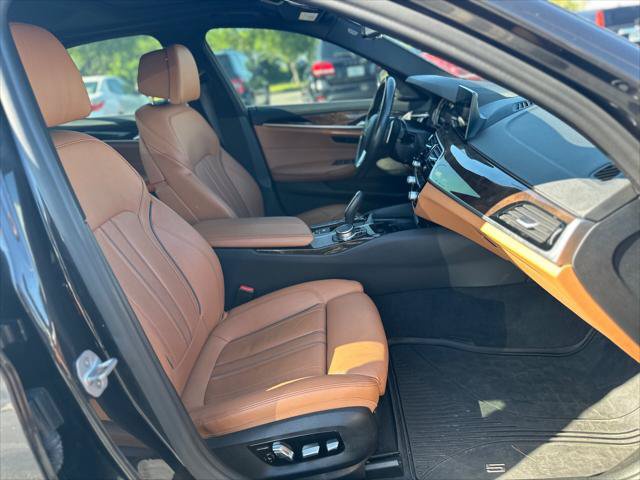 Used 2017 BMW 540i RWD image 17