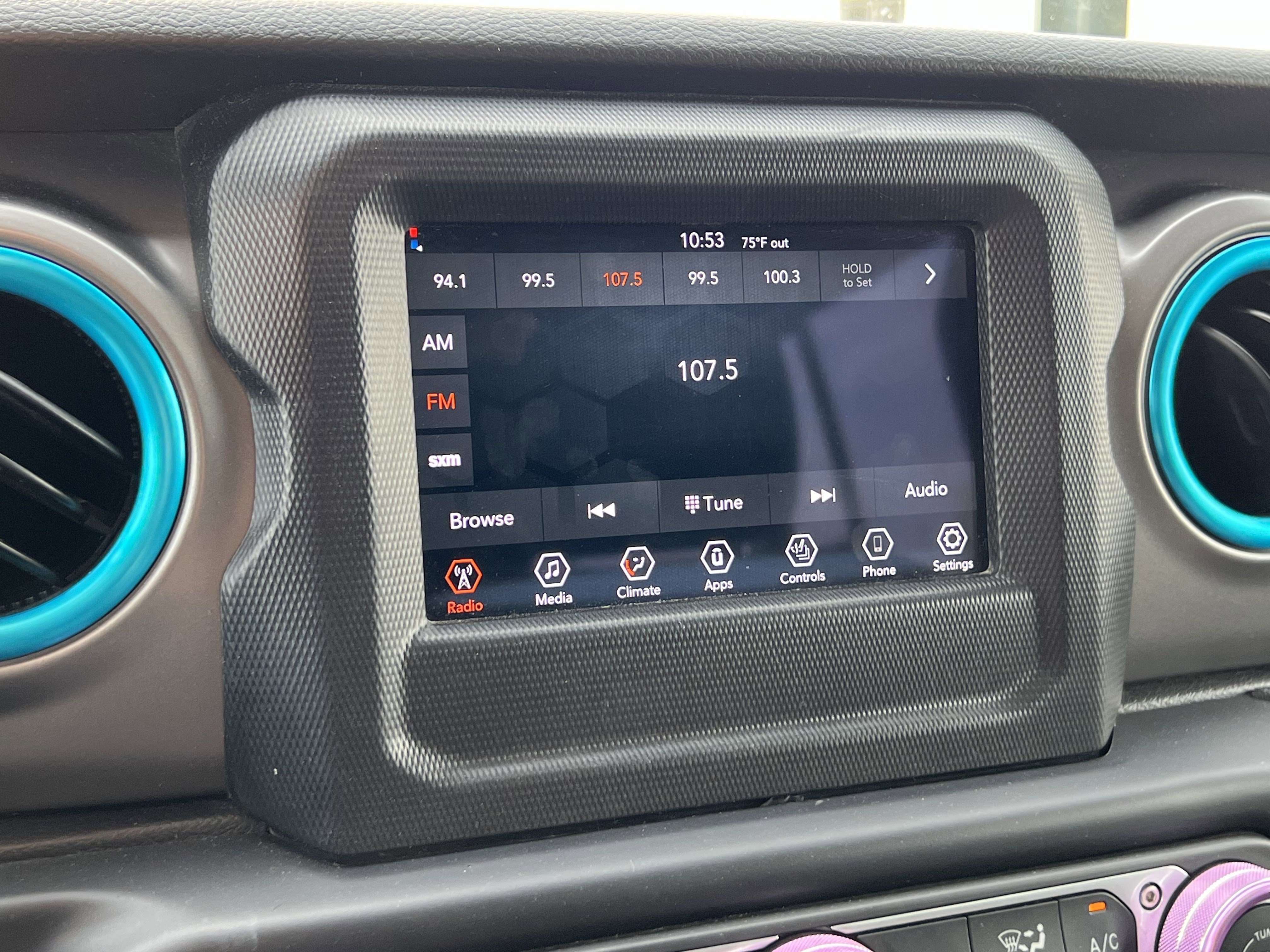 Used 2023 Jeep Wrangler Unlimited Sport image 25