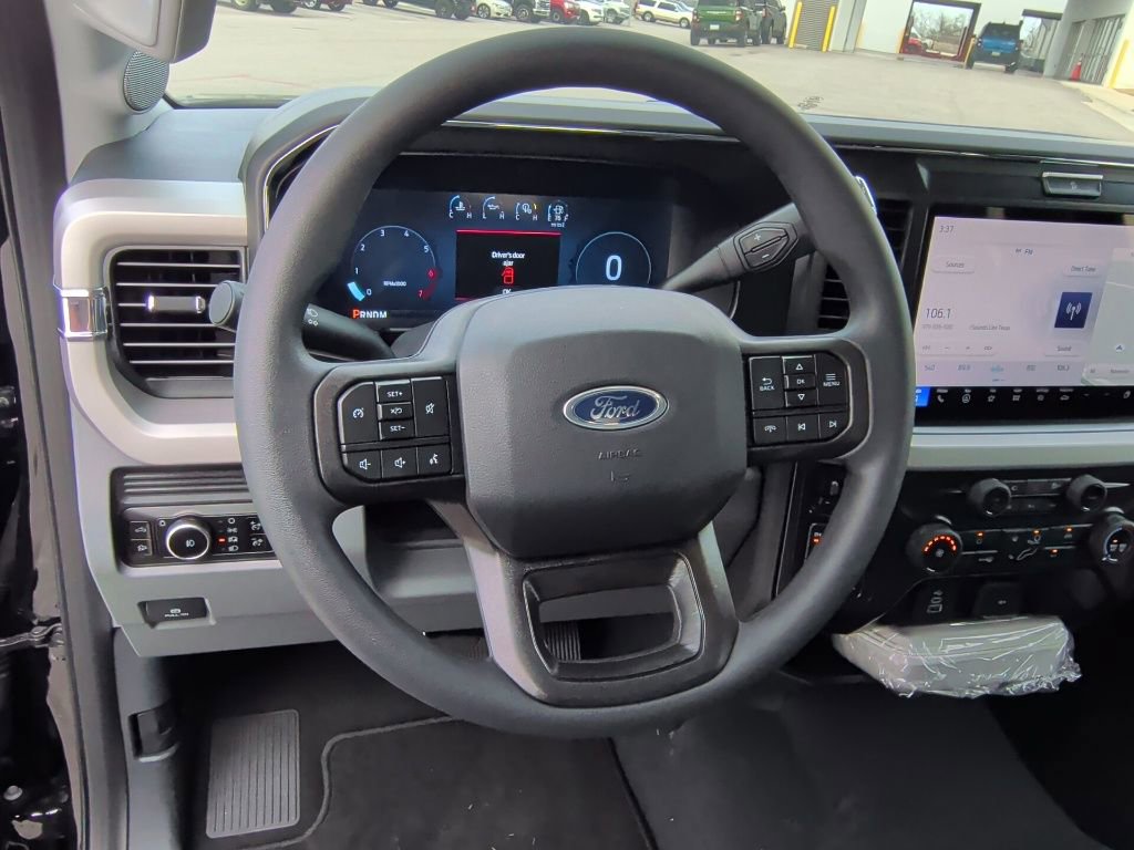 New 2026 Ford F250 XLT w/ XLT Premium Package image 15