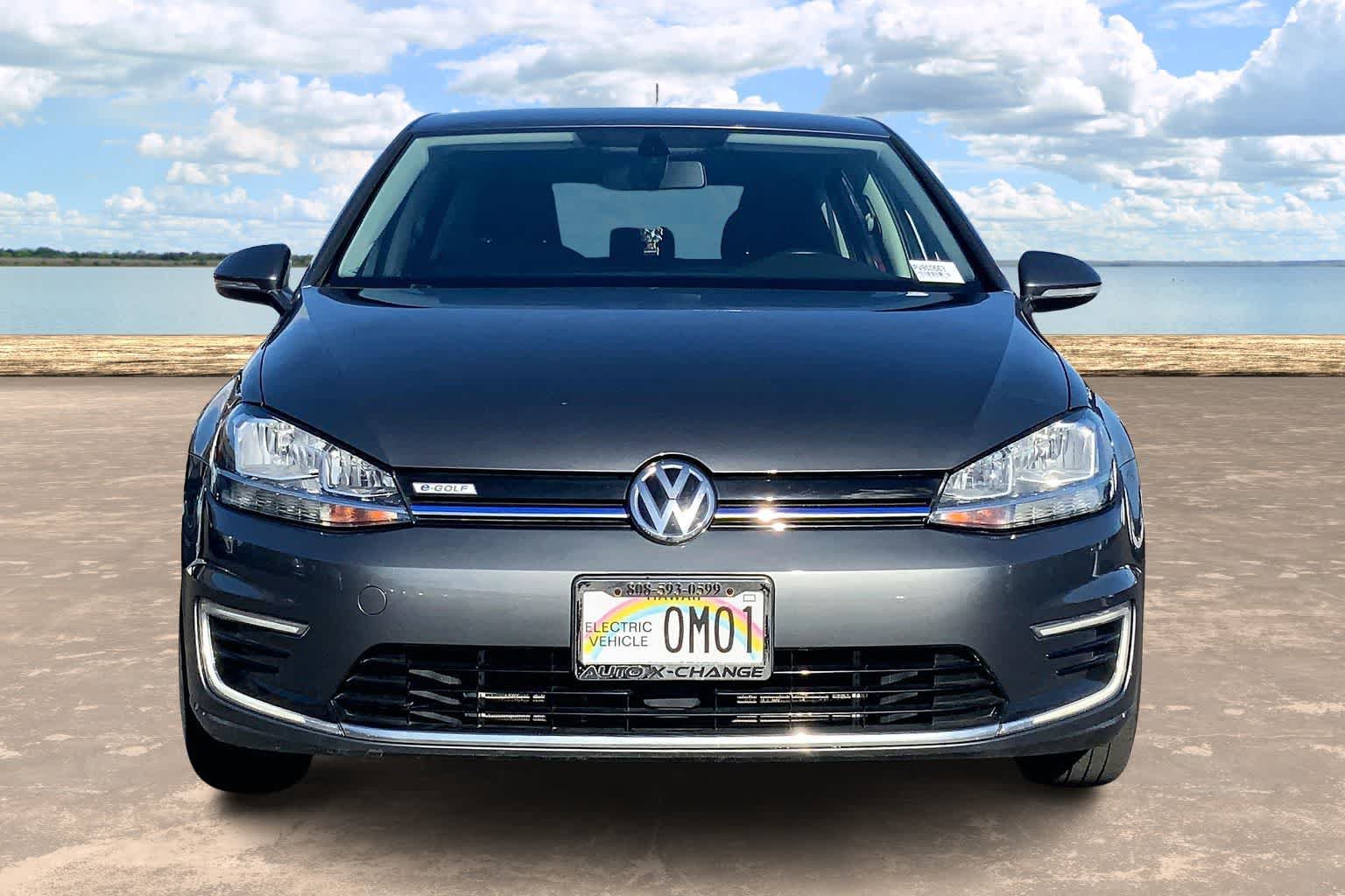 Used 2019 Volkswagen e-Golf SE w/ Driver Assistance Package FWD image 6