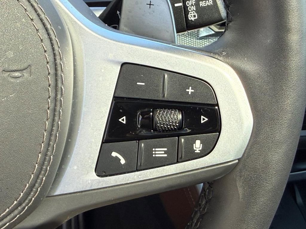 Used 2026 BMW X5 xDrive40i w/ M Sport Package AWD/4WD image 19
