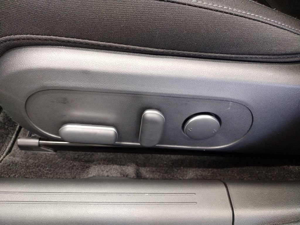 Used 2025 Hyundai Ioniq 6 SE image 20