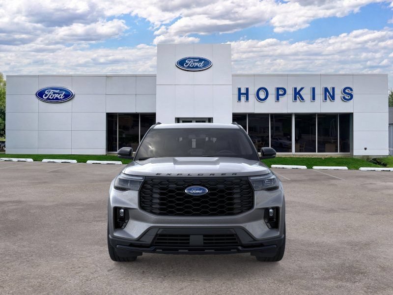 New 2026 Ford Explorer ST-Line w/ ST-Line Street Pack AWD/4WD image 6
