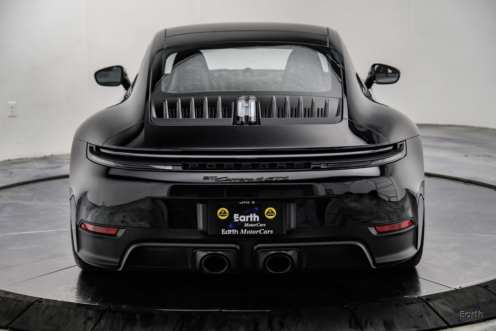 Used 2026 Porsche 911 Carrera 4 GTS AWD/4WD image 13
