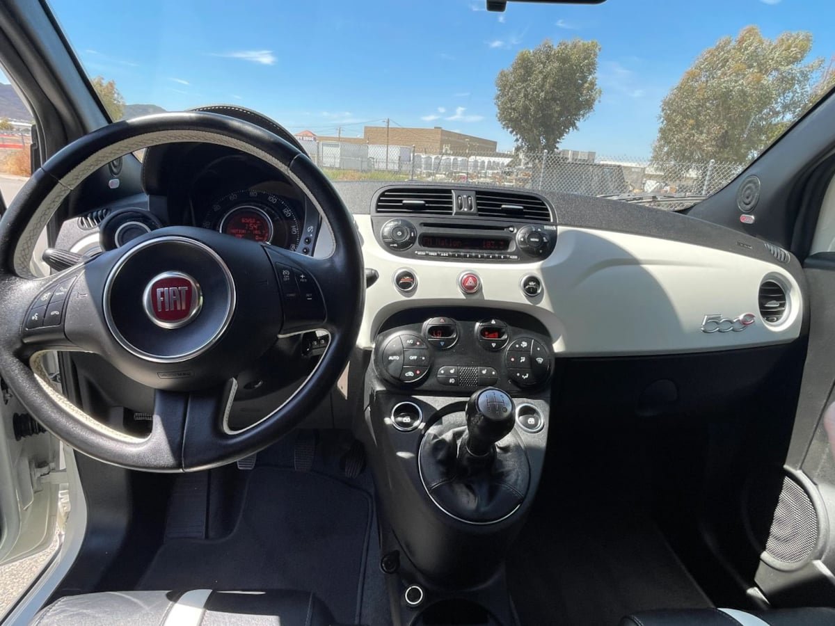 Used 2014 FIAT 500 GQ Edition w/ Comfort/Convenience Group FWD image 19