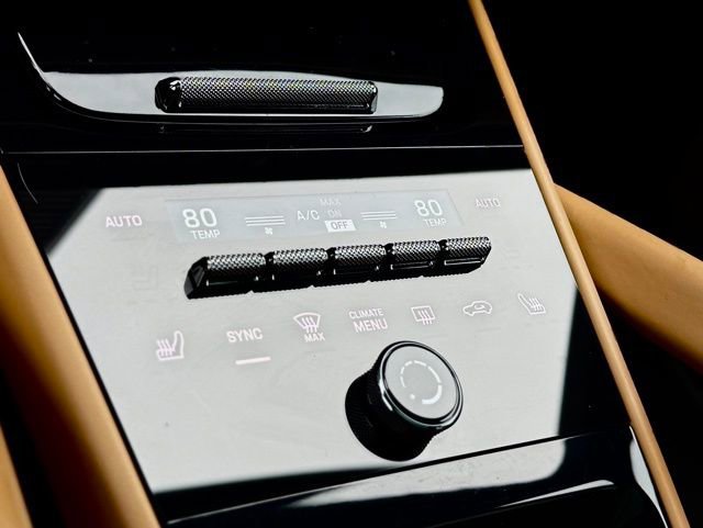 Certified 2024 Porsche Cayenne S image 33