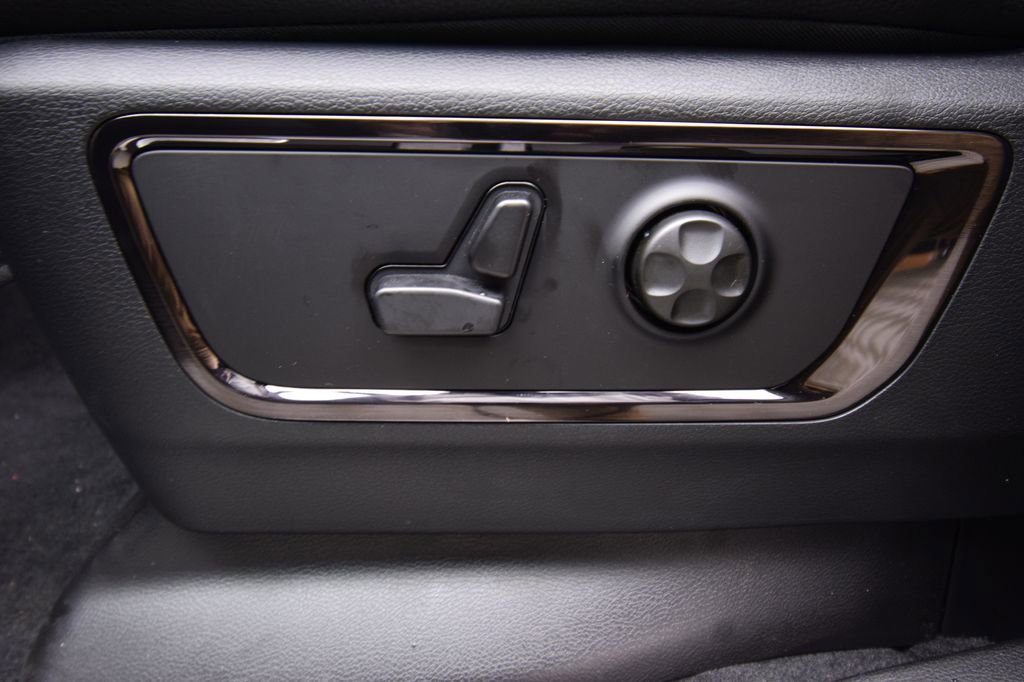 New 2026 RAM 1500 Limited image 23