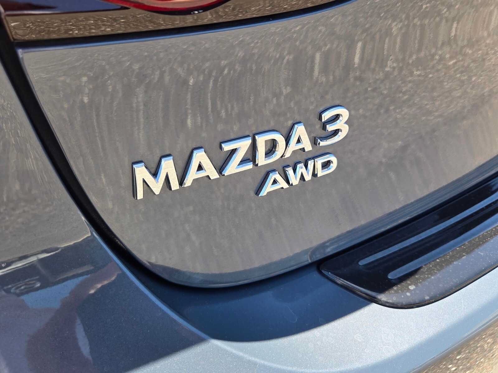 Certified 2026 MAZDA MAZDA3 Hatchback w/ Appearance Package AWD/4WD image 16