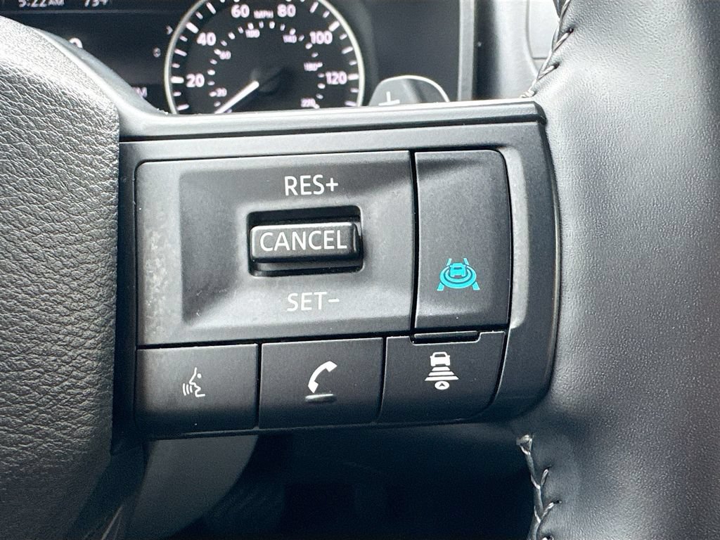 Certified 2025 Nissan Rogue SV FWD image 12