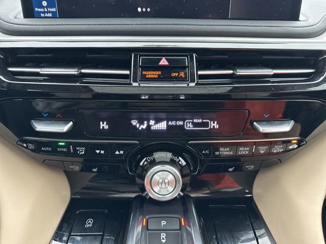 Used 2025 Acura MDX SH-AWD w/ Technology Package image 33