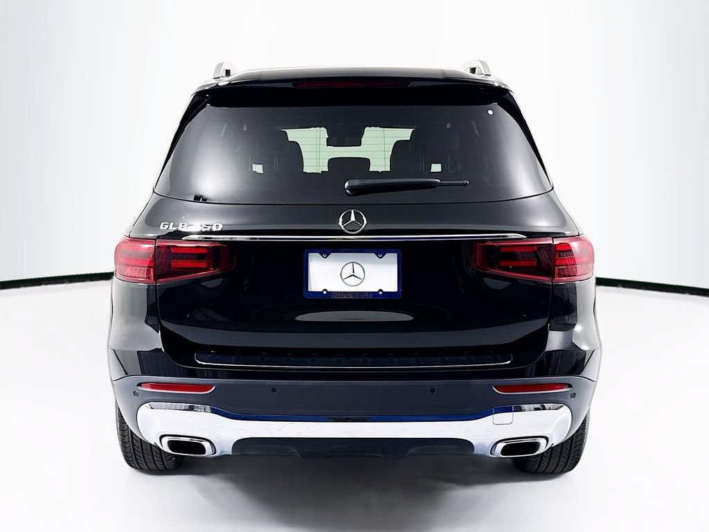 Certified 2025 Mercedes-Benz GLB 250 image 6