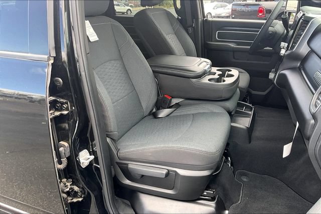 Used 2025 RAM 2500 Big Horn AWD/4WD image 7