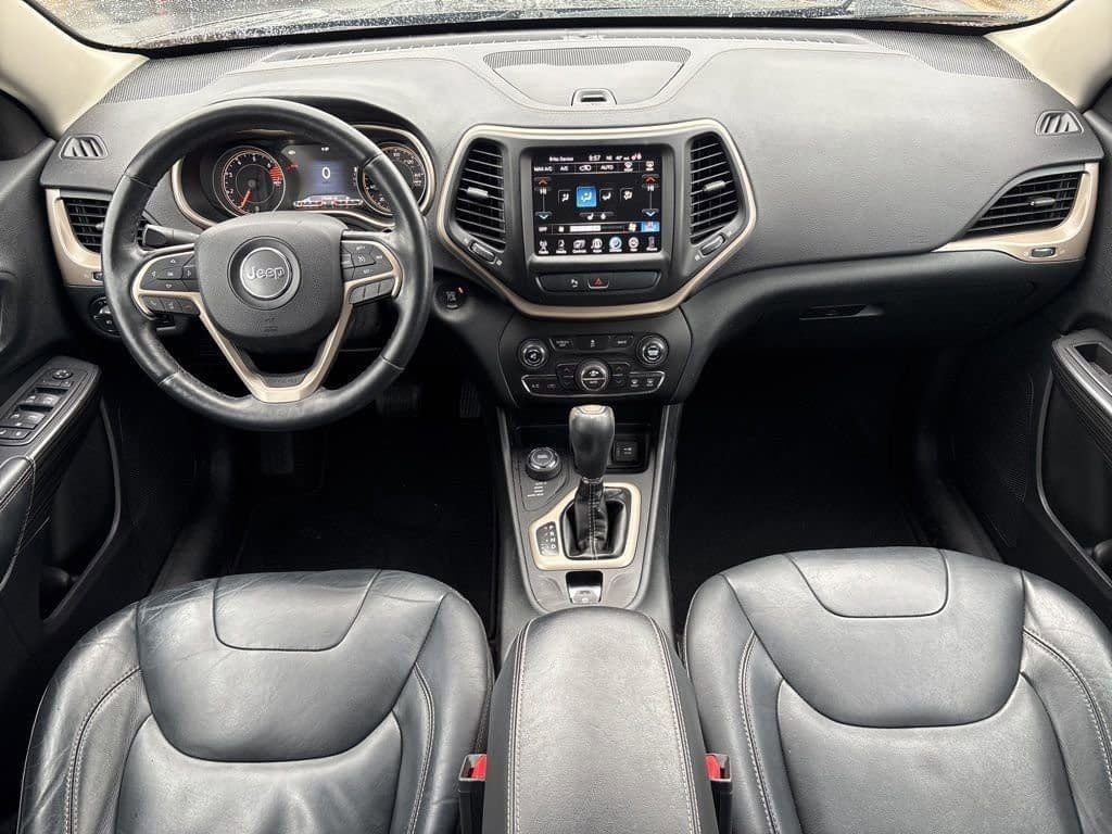 Used 2016 Jeep Cherokee High Altitude image 21