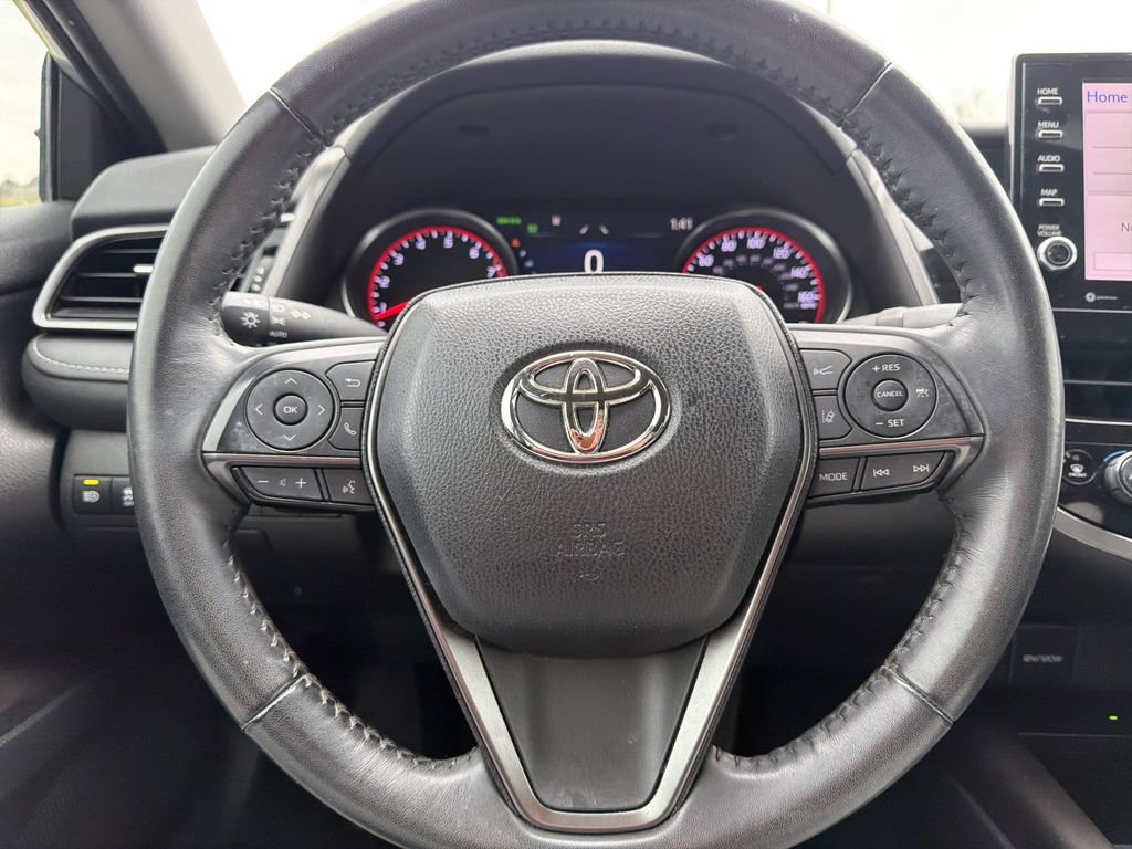 Used 2022 Toyota Camry XSE FWD image 24