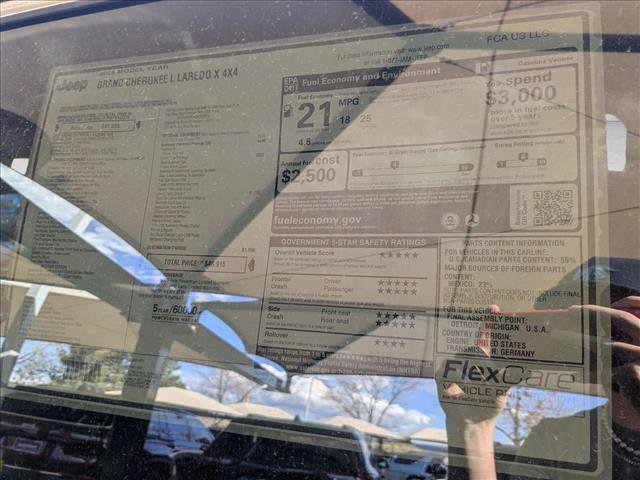 New 2025 Jeep Grand Cherokee L Laredo w/ Luxury Tech Group I image 18