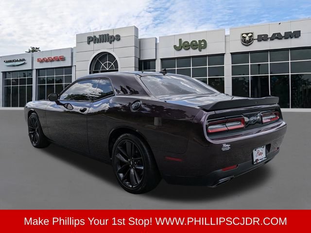 Certified 2021 Dodge Challenger R/T w/ Blacktop Package RWD image 5